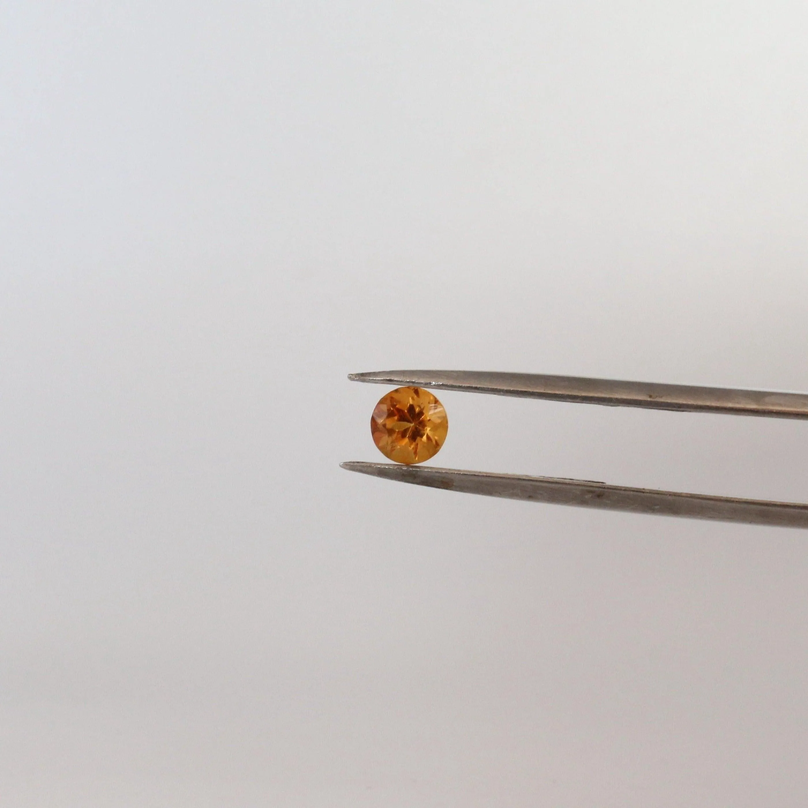 0.54ct Round Citrine Stone