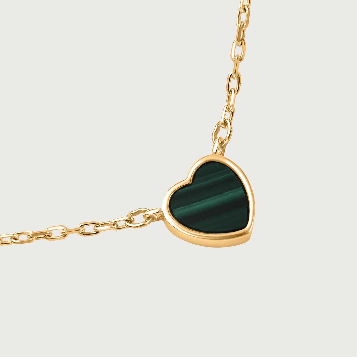 Amore Station Necklace in 9K Gold