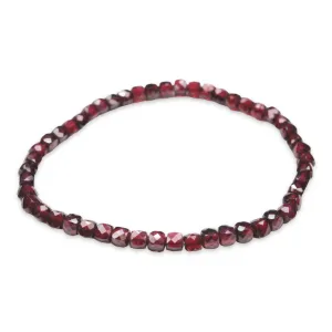 Bracelet Grenat cube AA 4x4 mm
