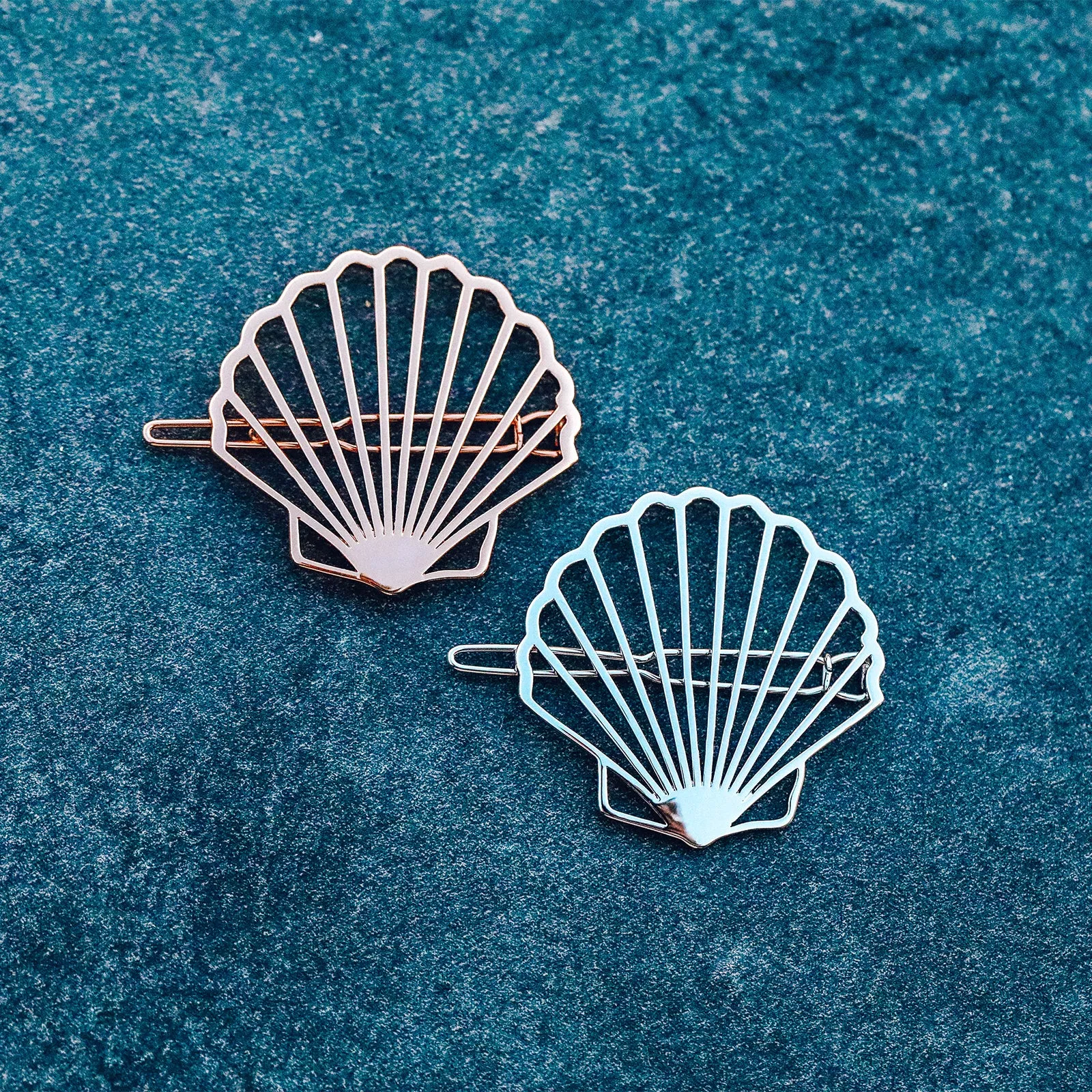 Clam Shell Hair Barrette