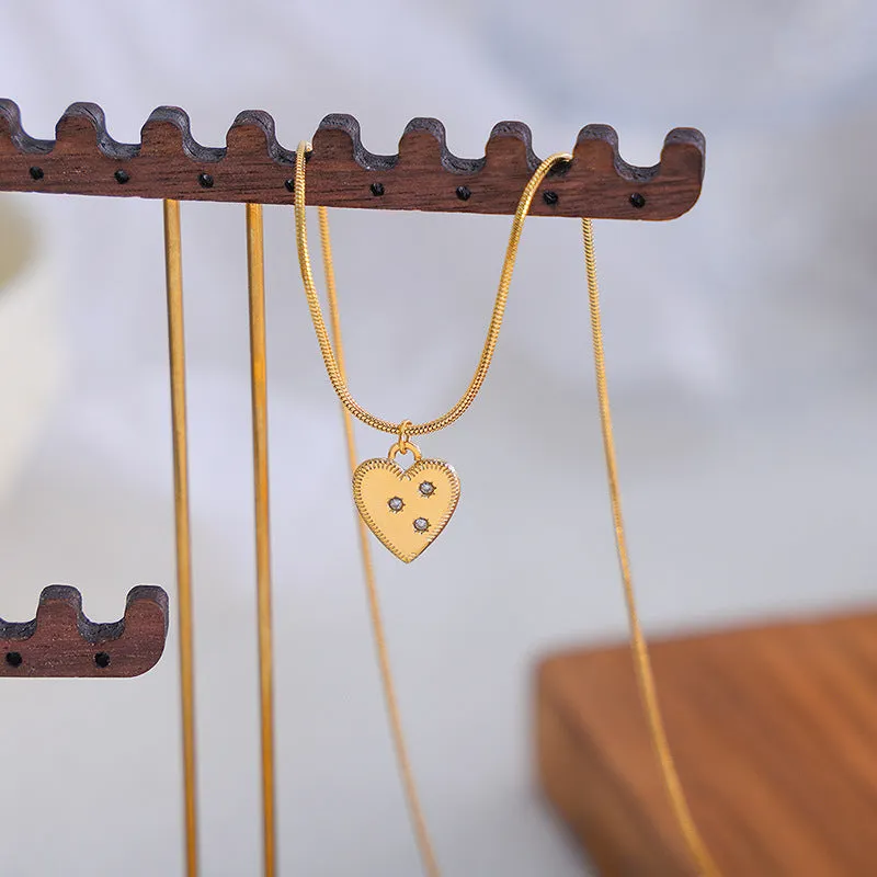 Elegant 18K Gold Snake Bone Chain Necklace with Zircon Peach Heart Pendant