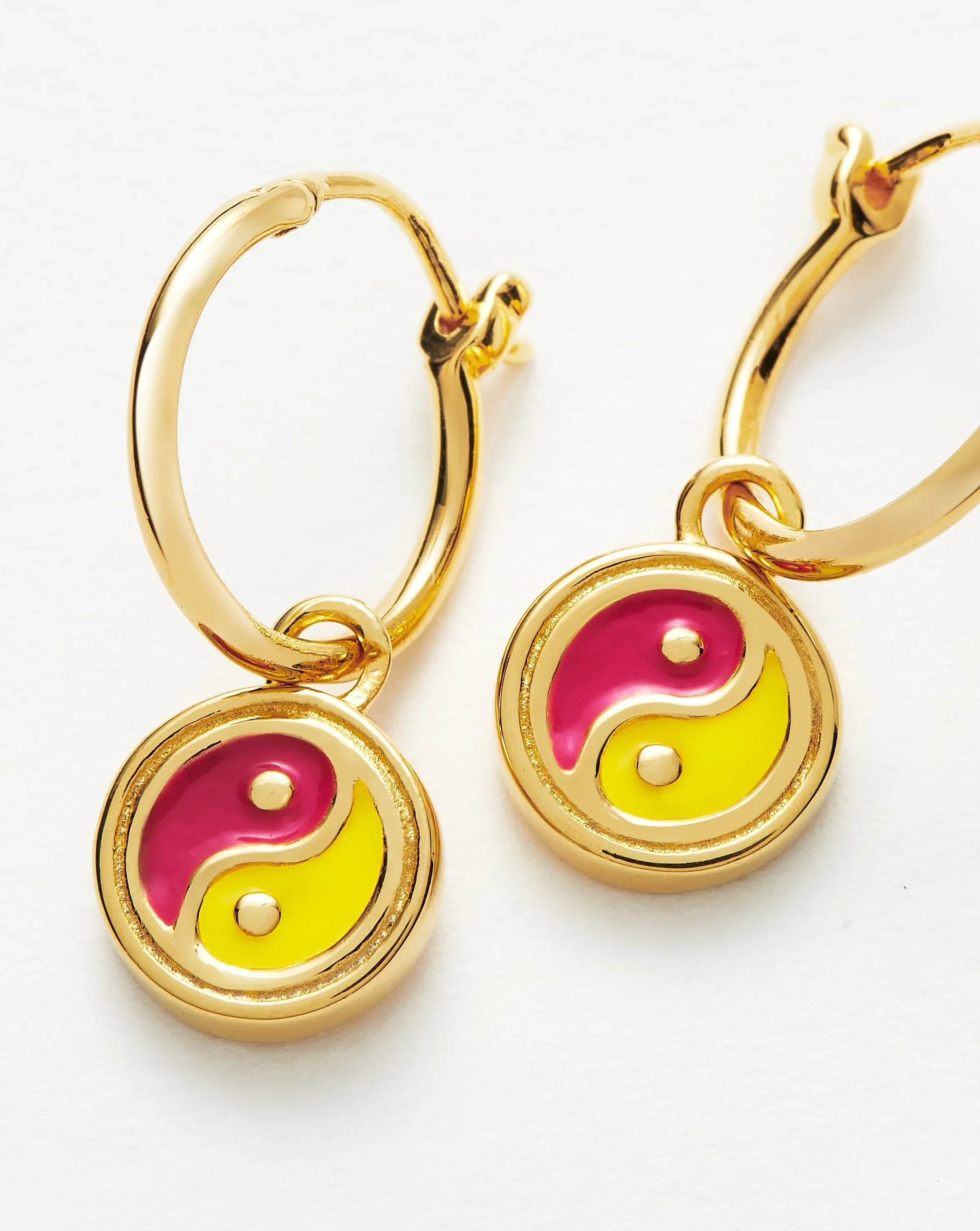 Good Vibes Enamel Yin & Yang Mini Charm Hoop Earrings