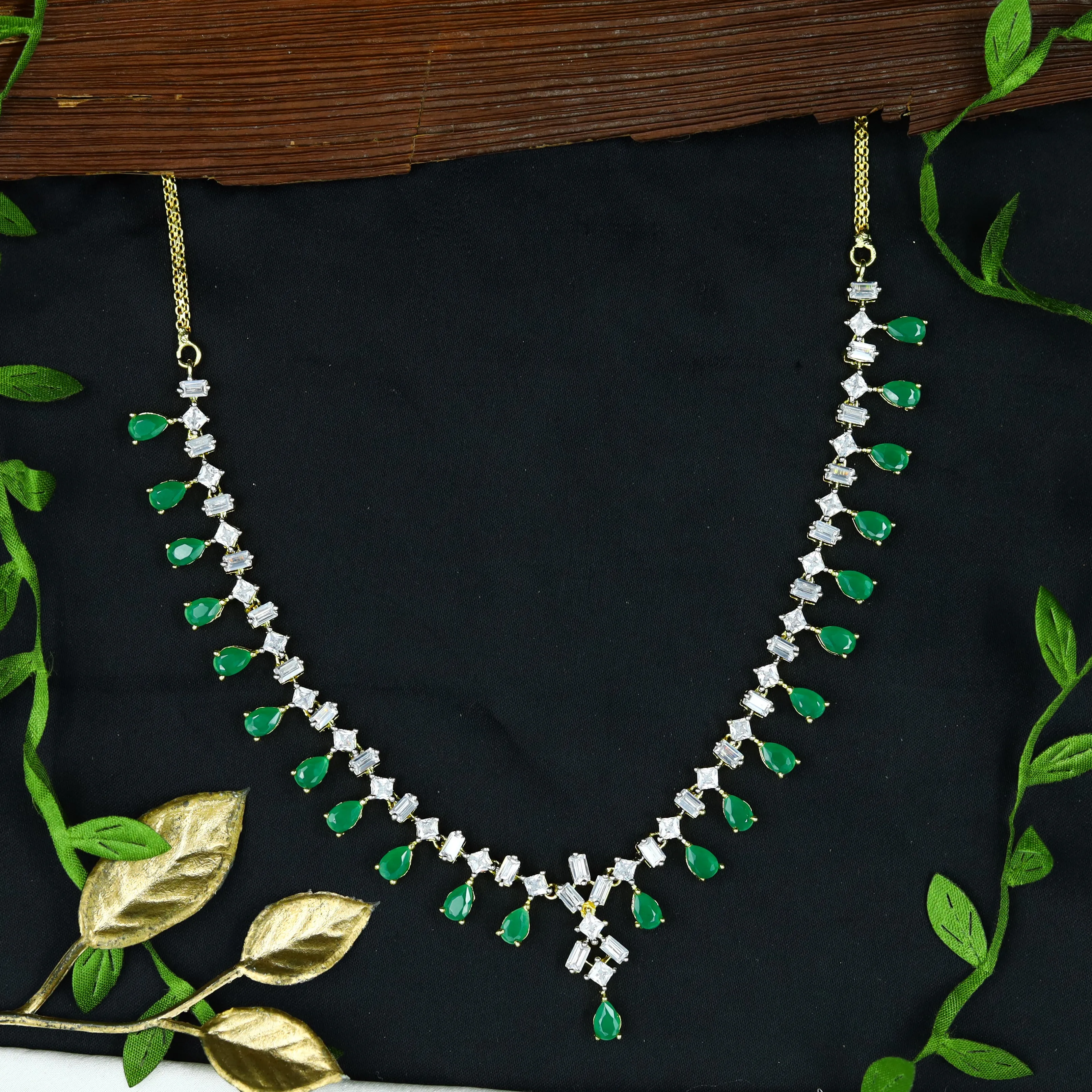 Green Zircon/AD Necklace Set 14450-1540