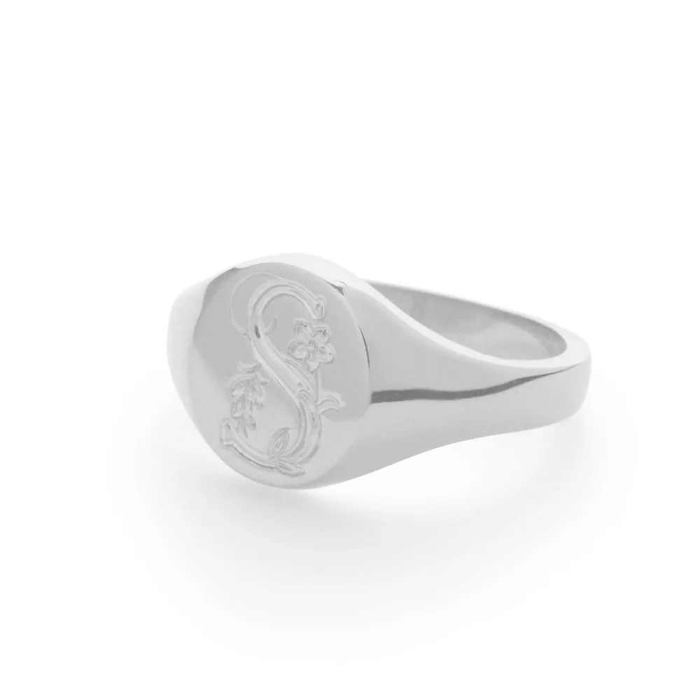 Heritage Signet Ring in White Gold