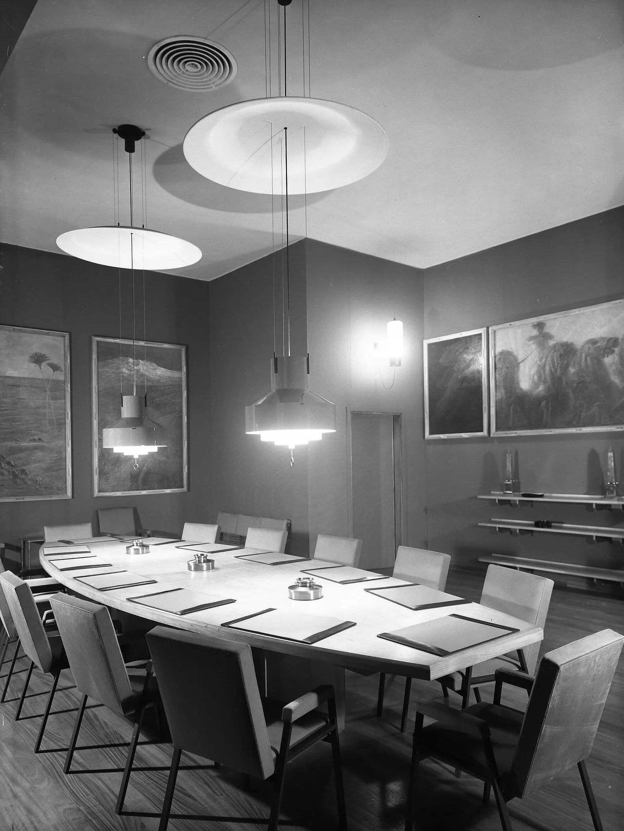 Jeka Pendant Lamp 24.8″ - 43.3″