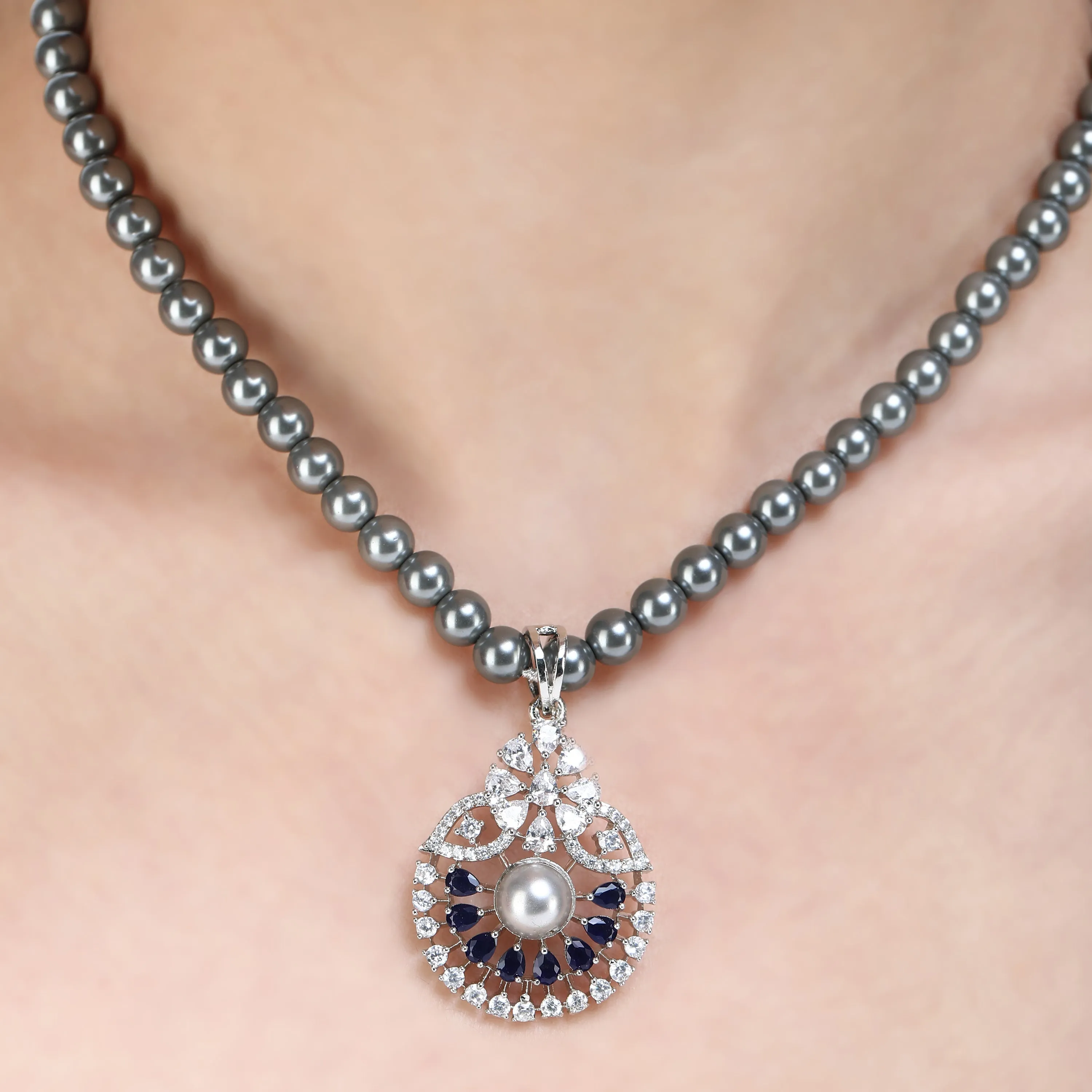Kasisa Necklace