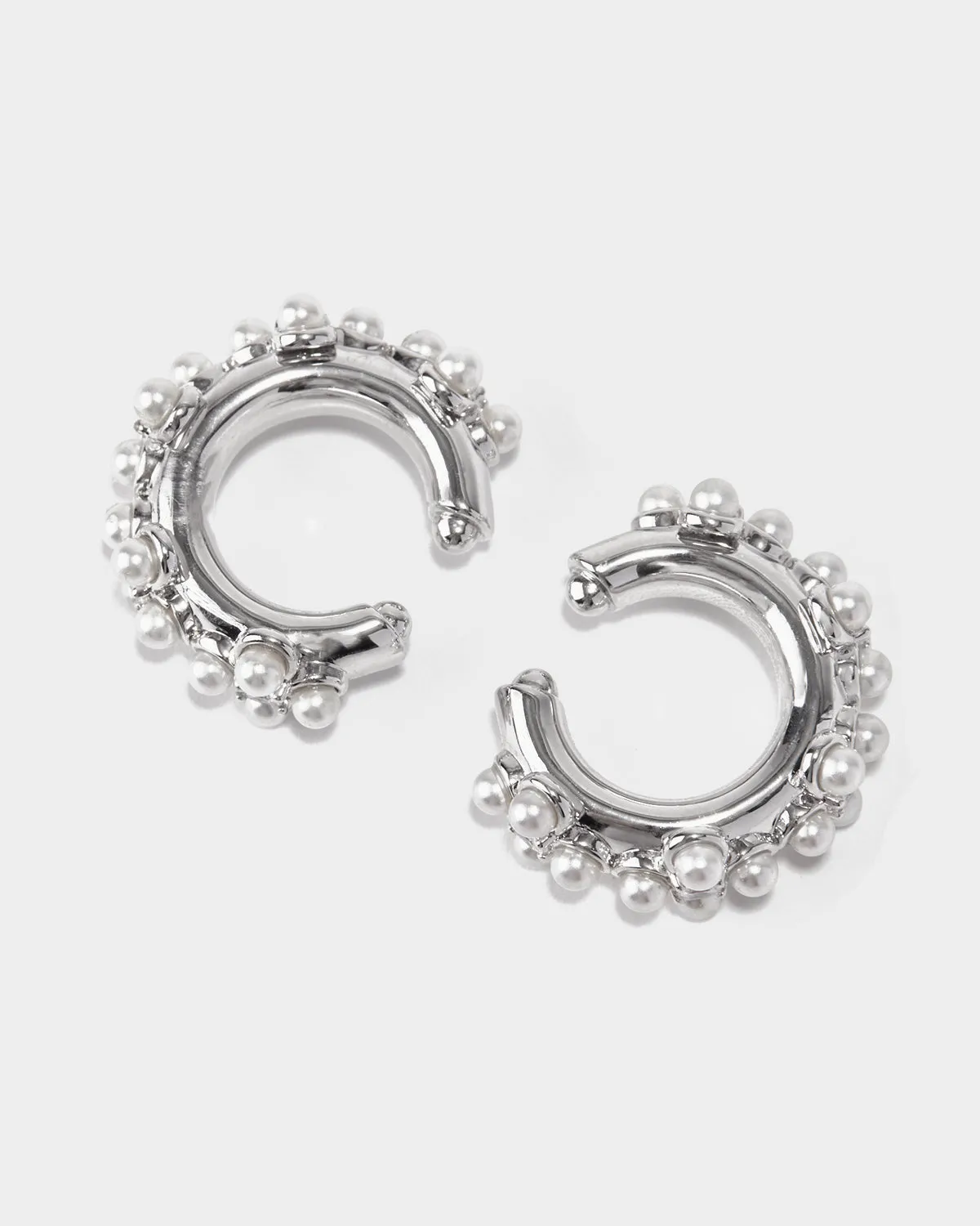 RADIANCE Shell Pearl Ear Clips