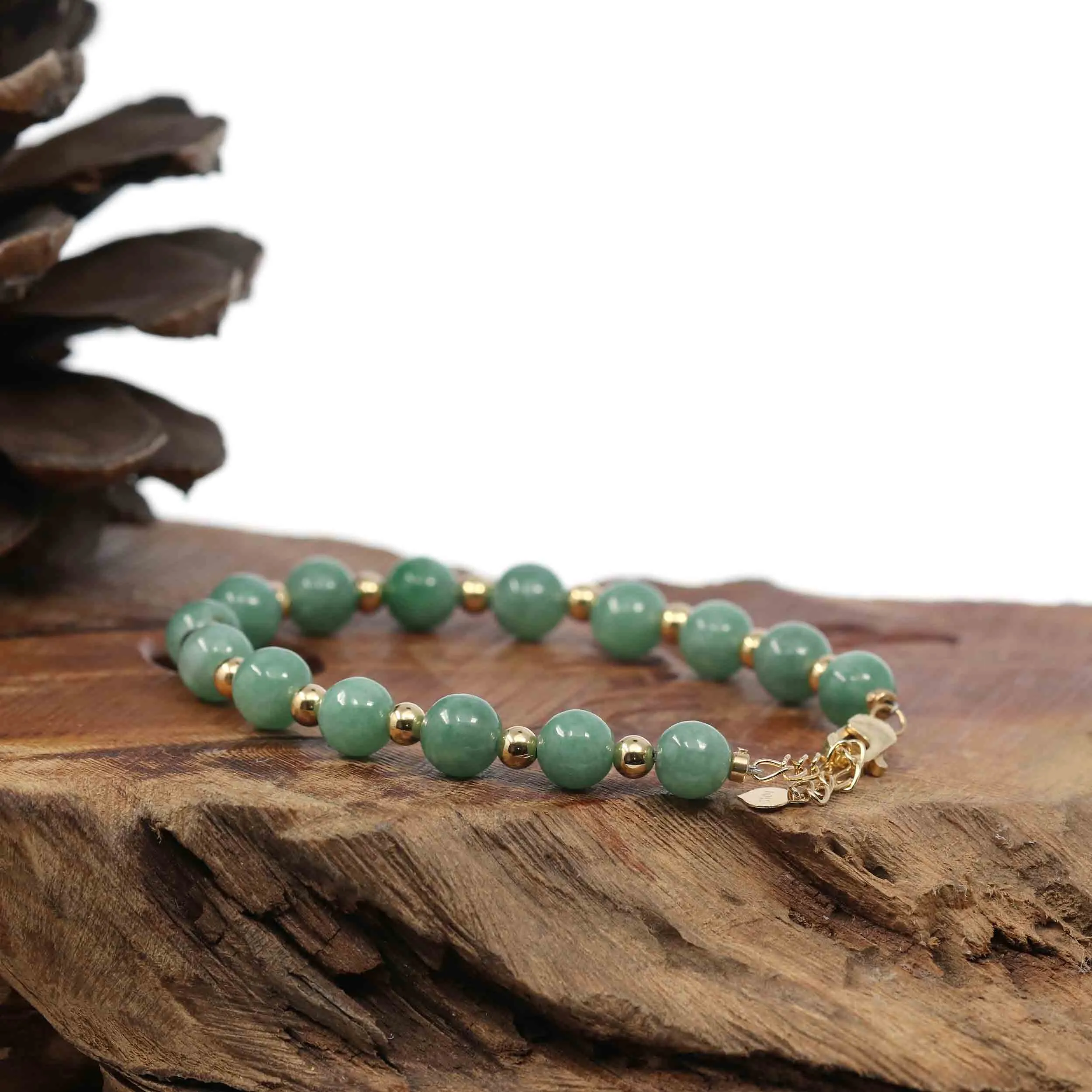 RealJade® Co. Genuine Green Jadeite Jade Round Beads Bracelet With 18K Yellow Gold Clasp and Gold Beads ( 7 mm )