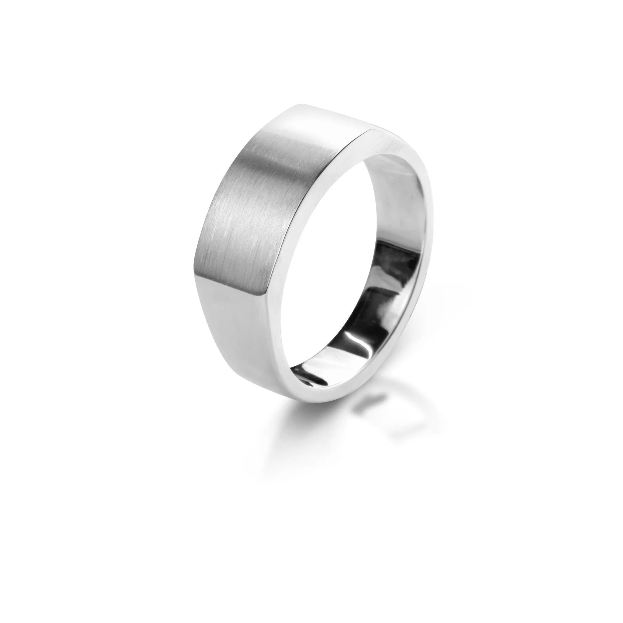 The Curved Rectangle Signet