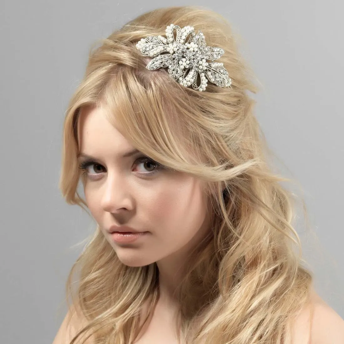 Treasured Pearl Side Tiara