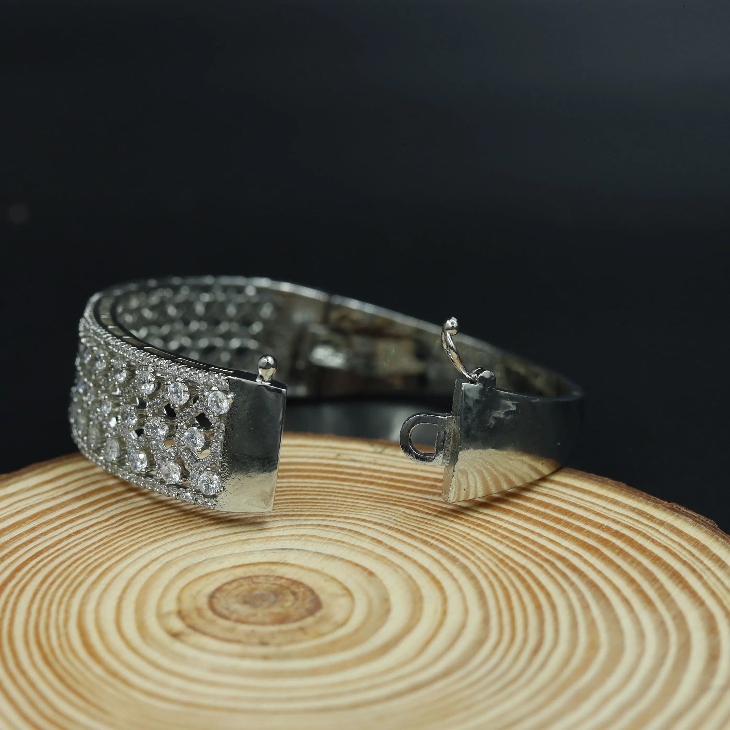 Zircon/AD Silver Plated Bracelet 8626-08